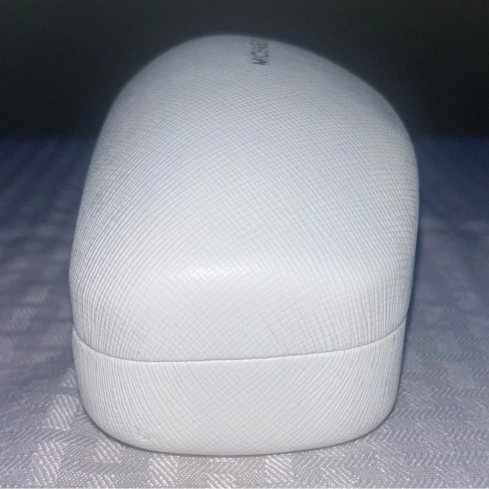 MICHAEL KORS White Hard Sided Sunglass/Glass Case